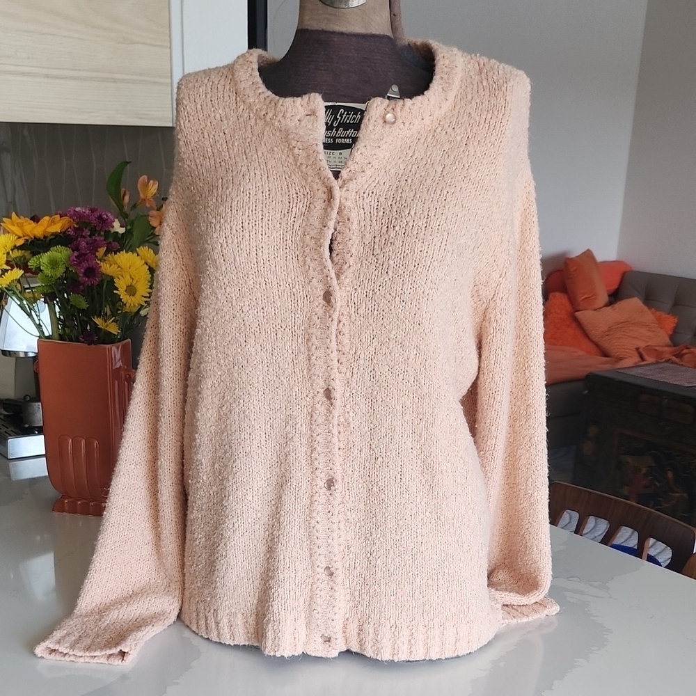 Cozy Blush Pink Cardigan with Plush Knit